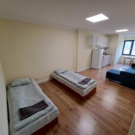 Noclegi Przy Browarnej Zyrardow Exterior photo