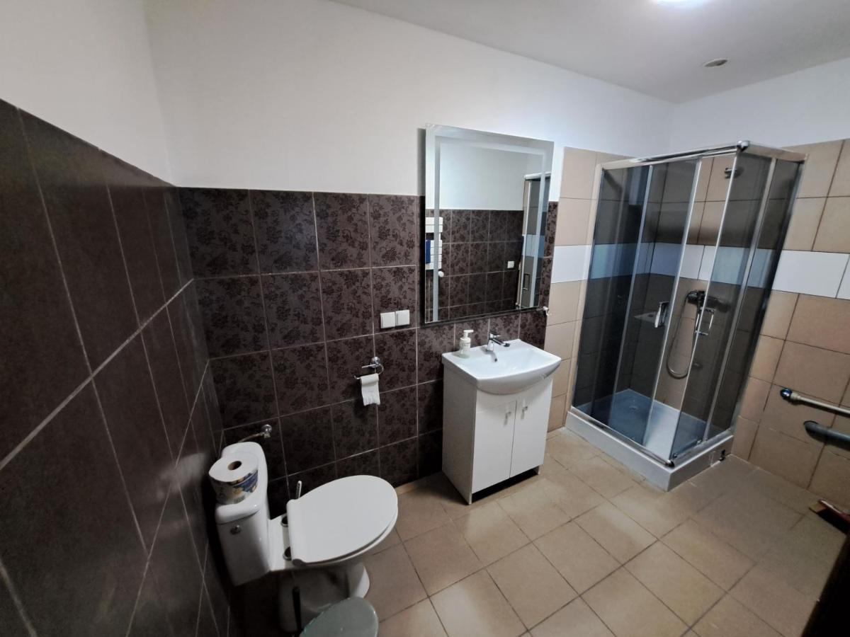 Noclegi Przy Browarnej Zyrardow Exterior photo